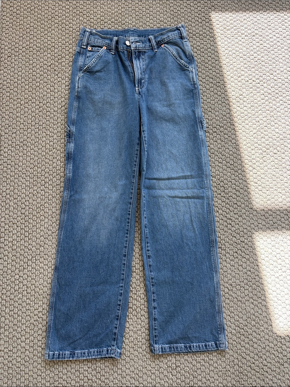 GAP Women's 90s loose carpenter mid rise jeans